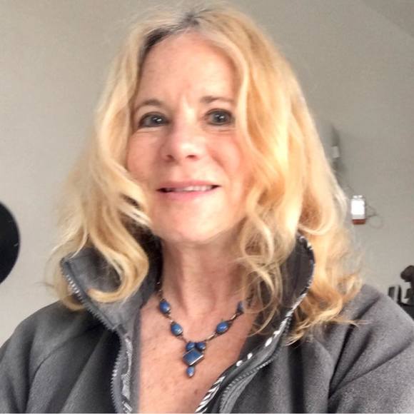 Meet your Posher, Catharine - Picture 1 of 1